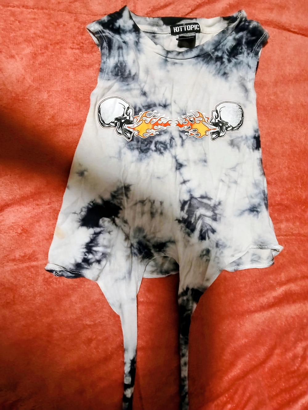 Hot Topic Tie-Dye Skull Flame Tank Top — Black, White & Orange